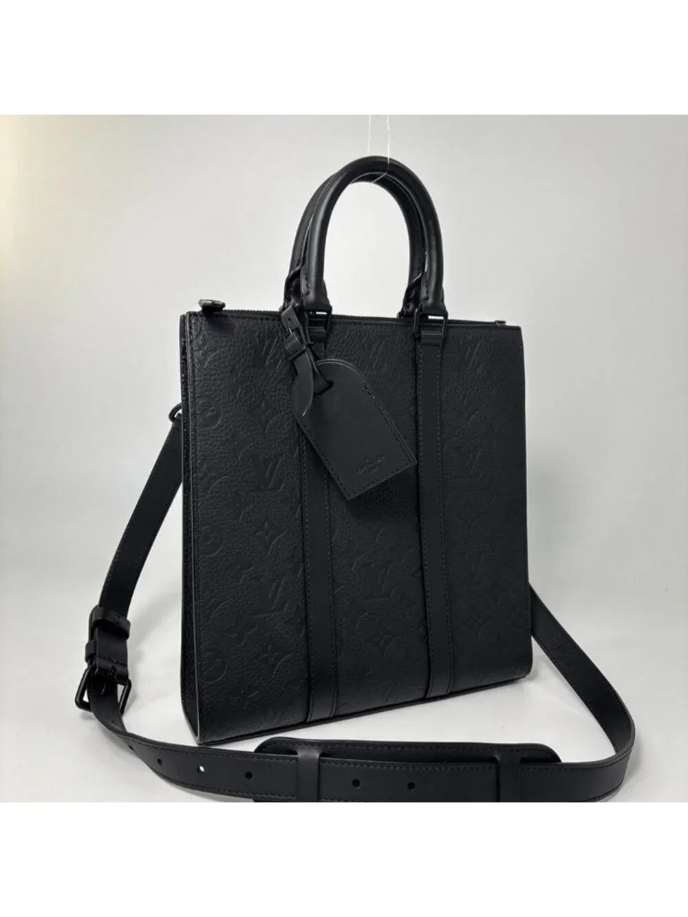 Louis Vuitton this authentic